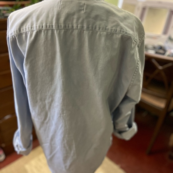 Wrangler chambray button-down shirt - Picture 2 of 3